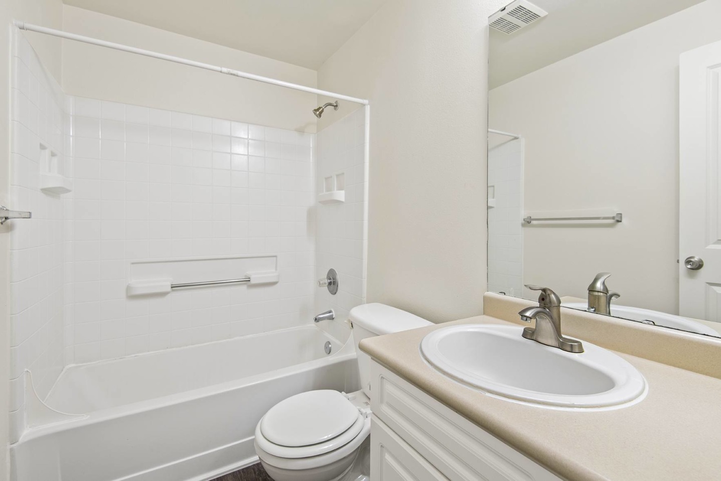 Langara Image 23