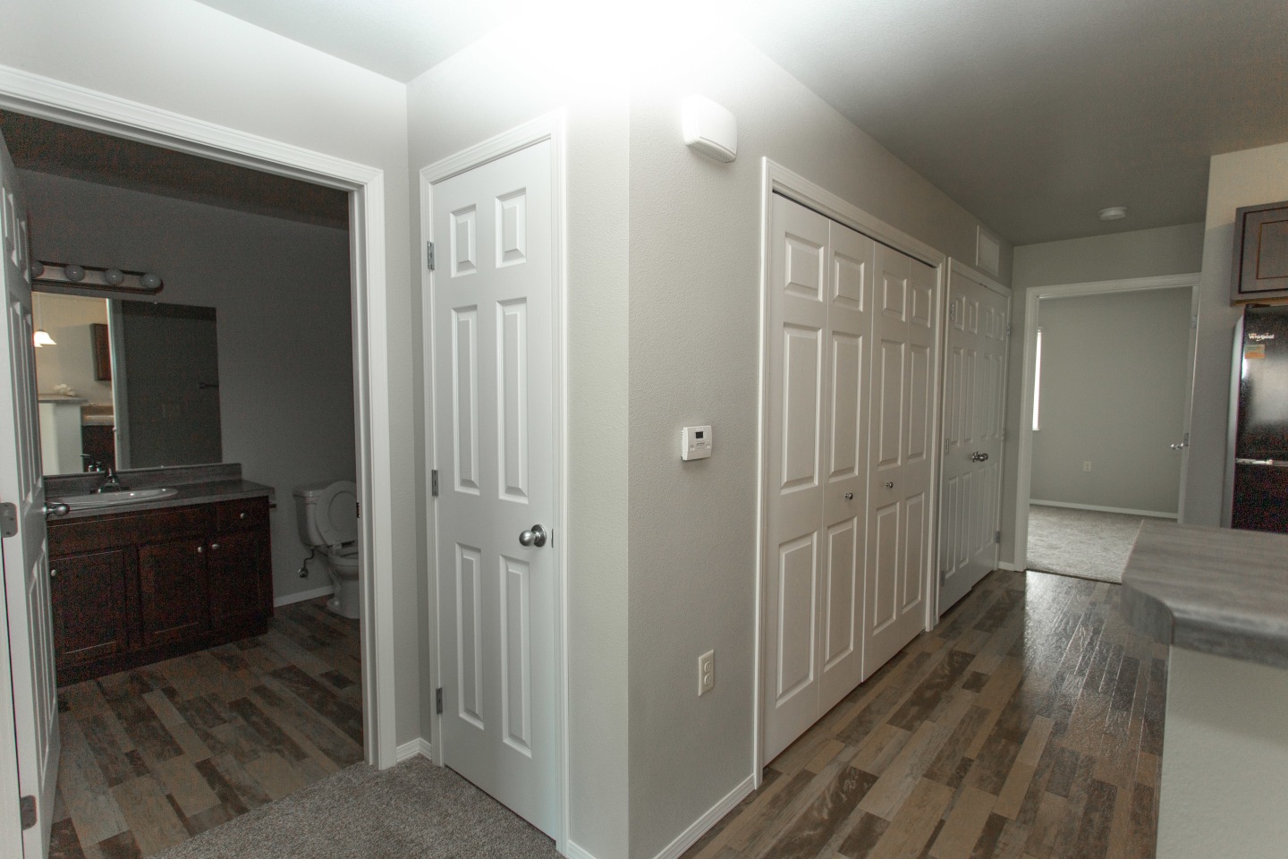 Thelin Center Apartments Image 9
