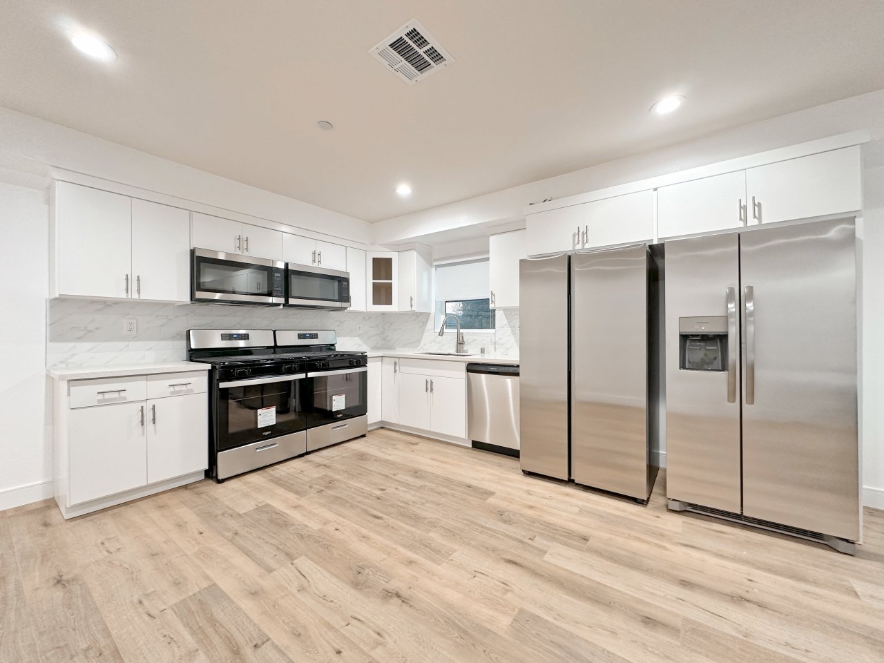 1529-1531 W 35th Pl - Co-Living Image 23
