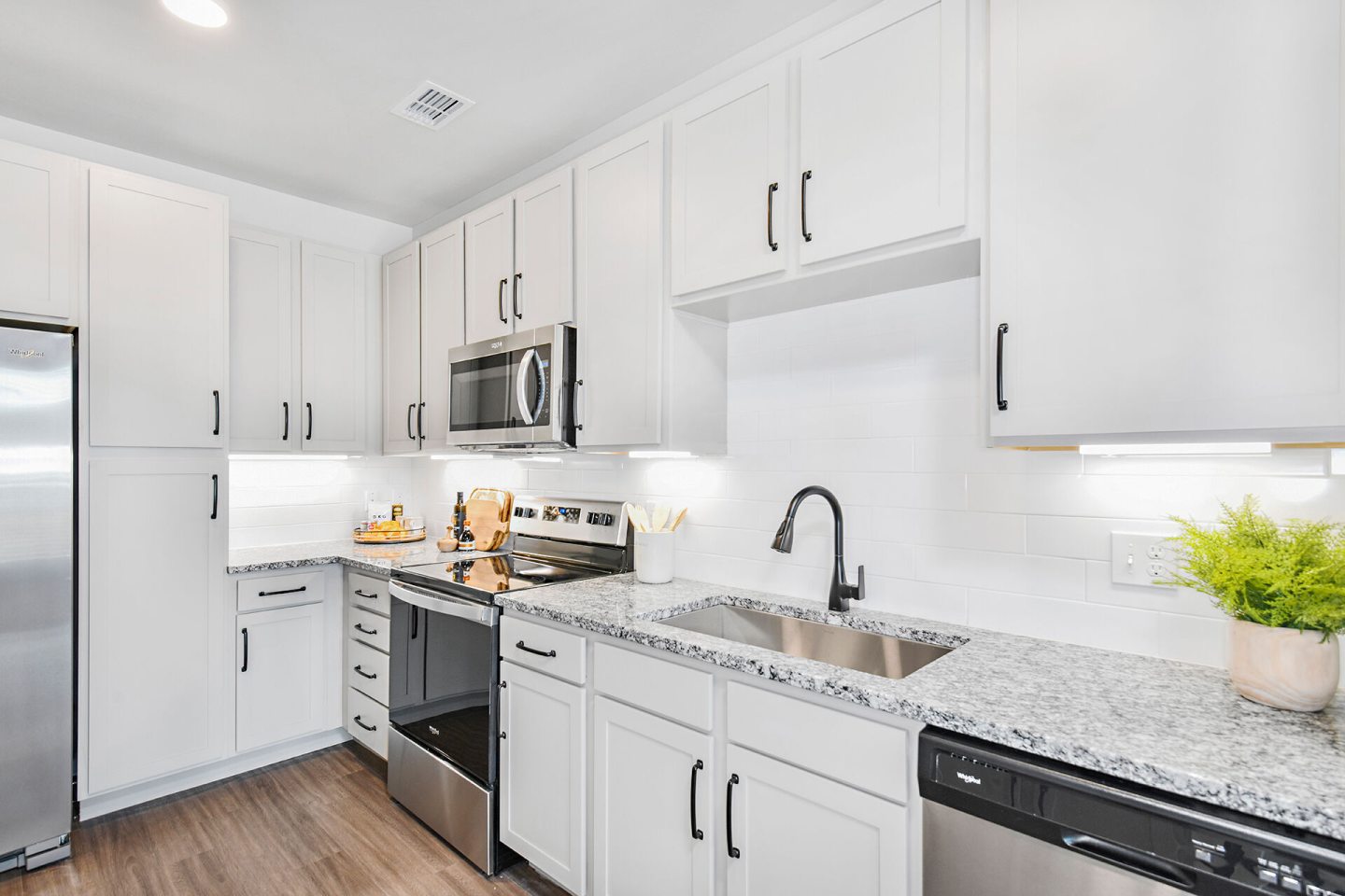 The Residences at SweetBay Image 24