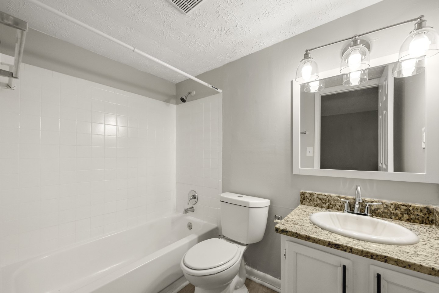 445 Cleveland Image 12