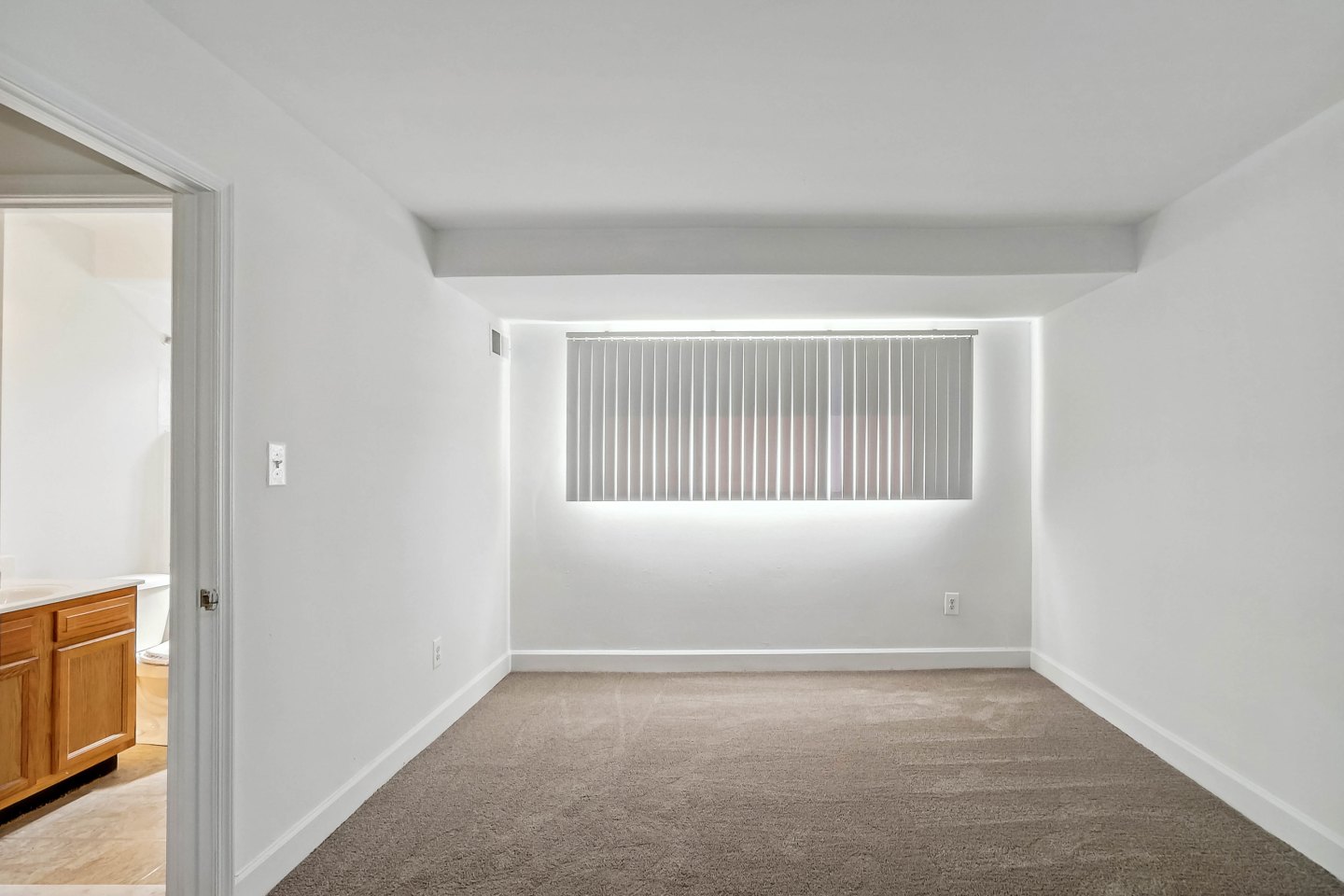 Barclay Square Apartments Image 11