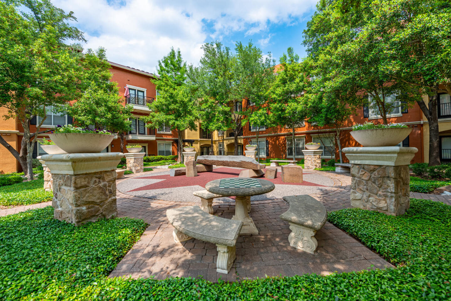 Allura Las Colinas Image 10