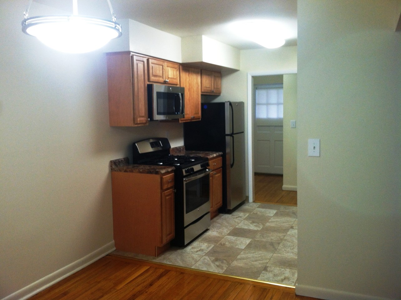Pompton Hills Image 6