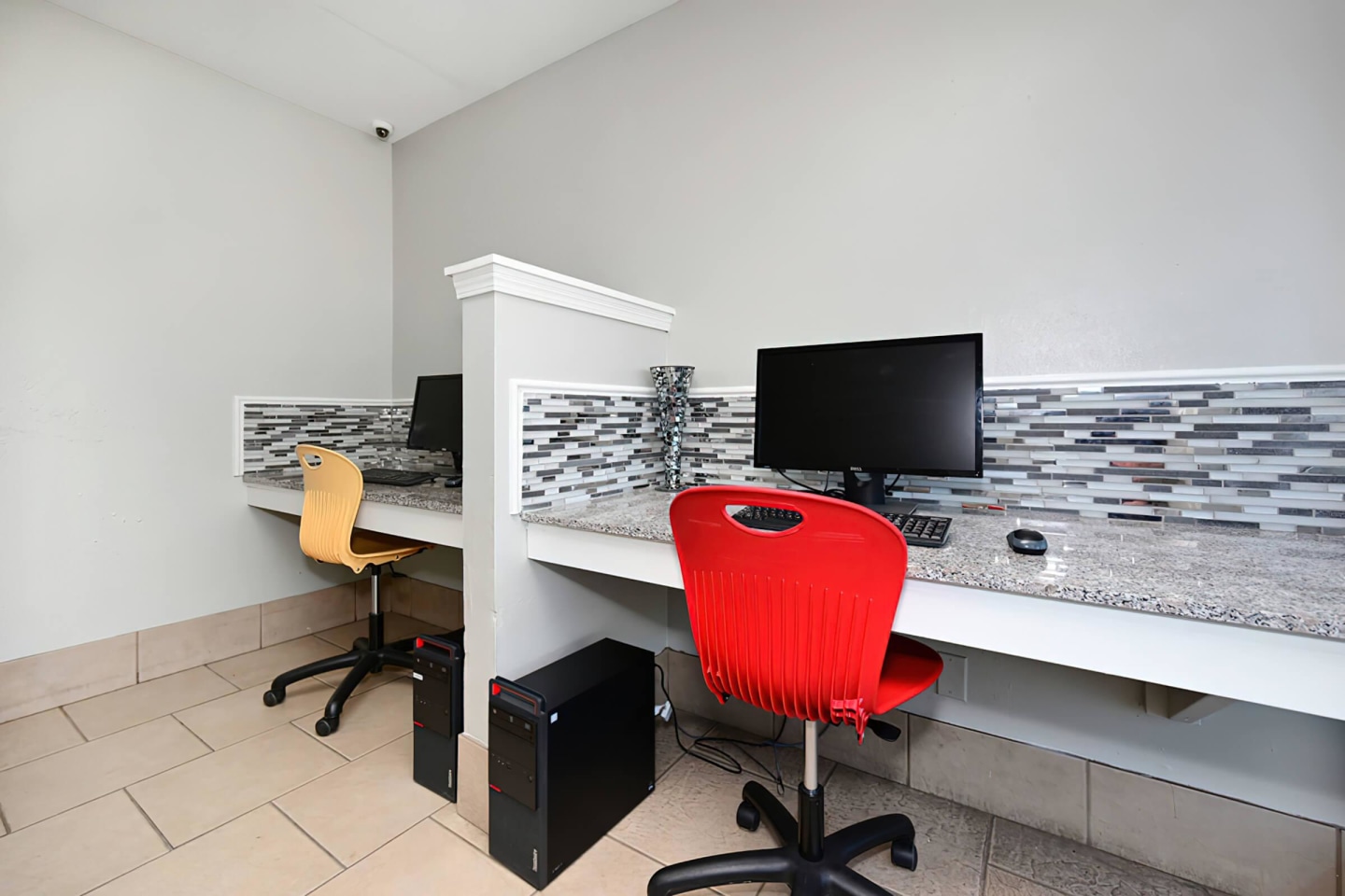 Fleetwood Apartment Homes Image 24