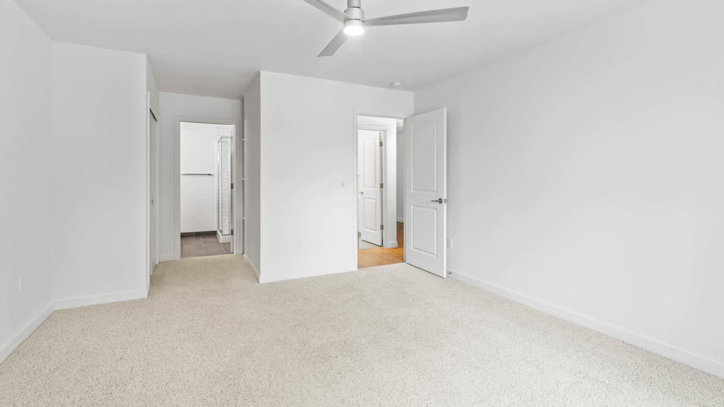 Lorien Ivy Apartments Image 19