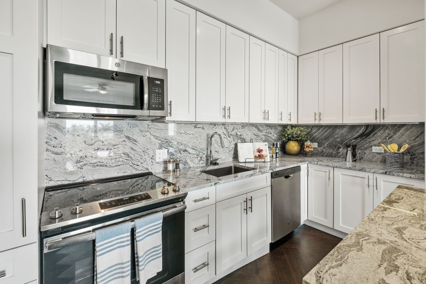 Oceanside Lantana Image 25