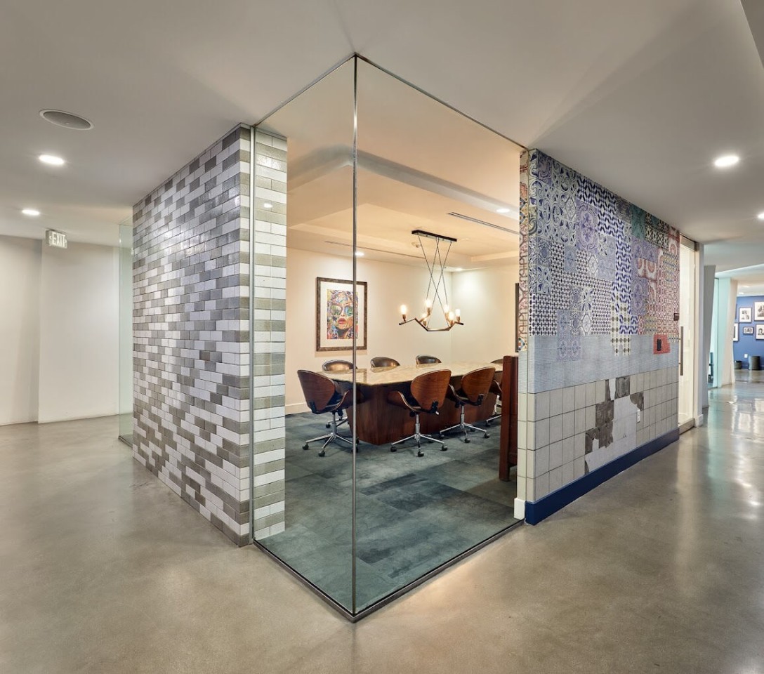 Angelene Apartments Image 19