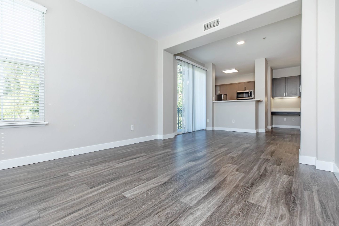 Bellecour Way Apartment Homes Image 9