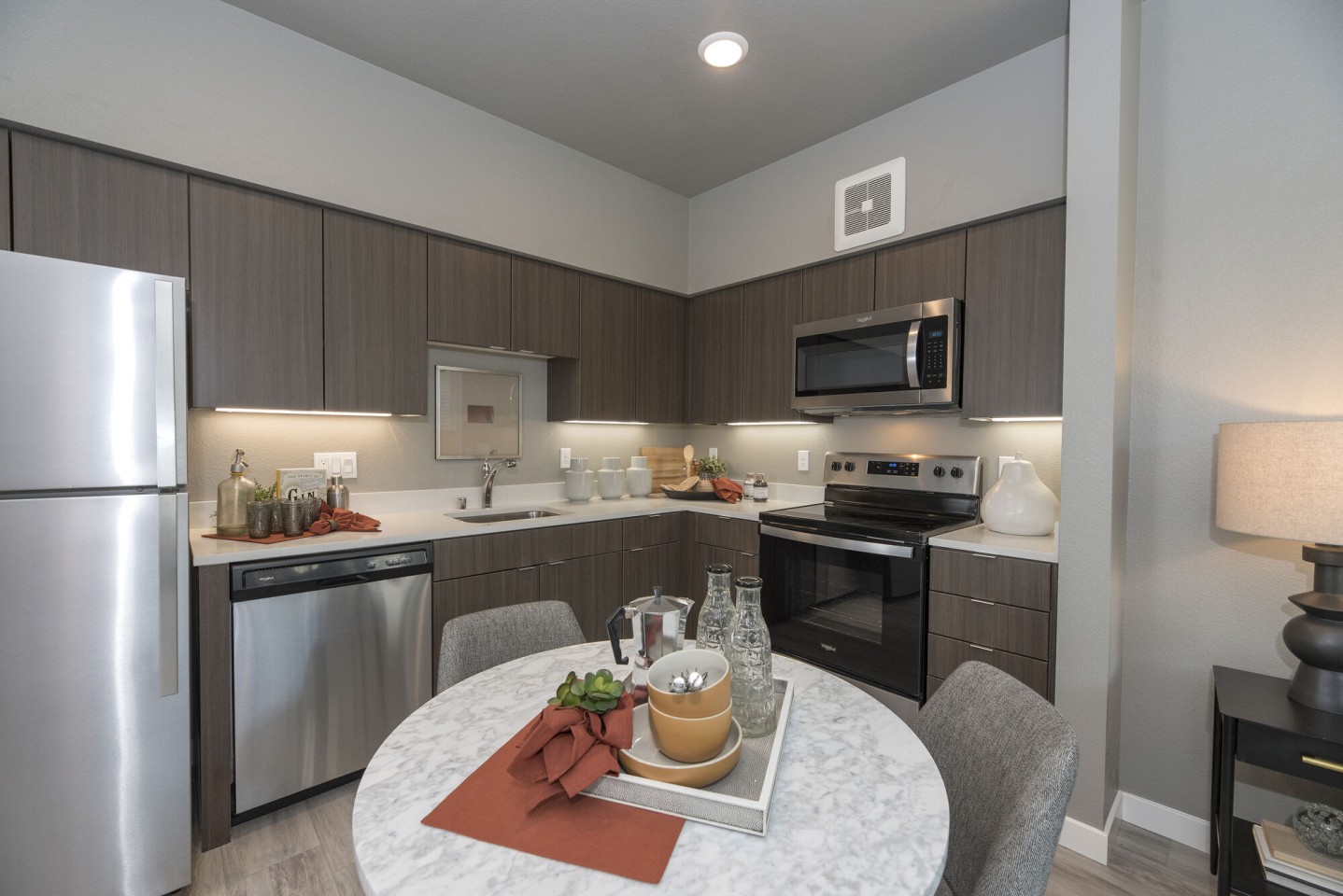 Denizen Apartments Image 14