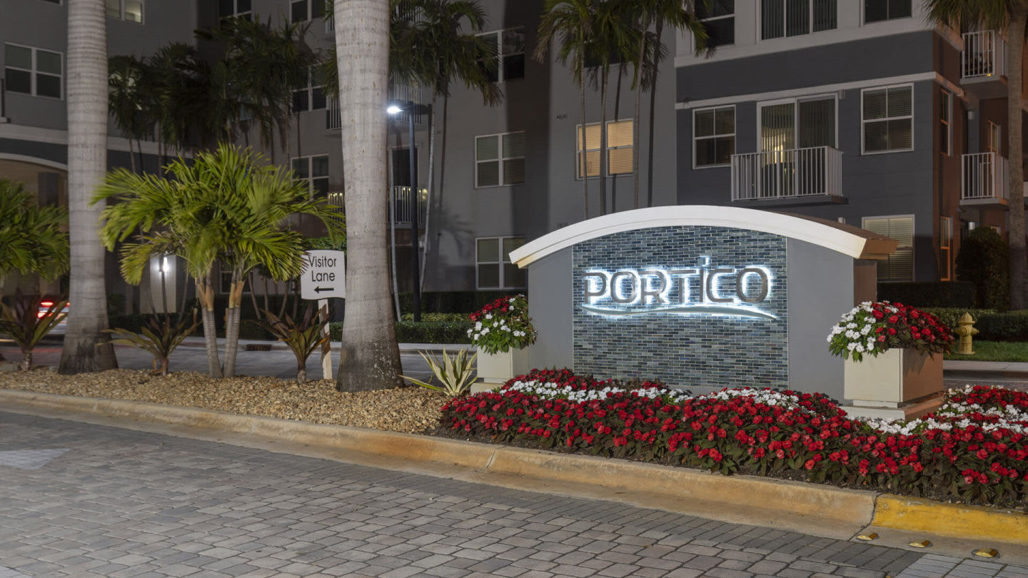 Portico Image 30