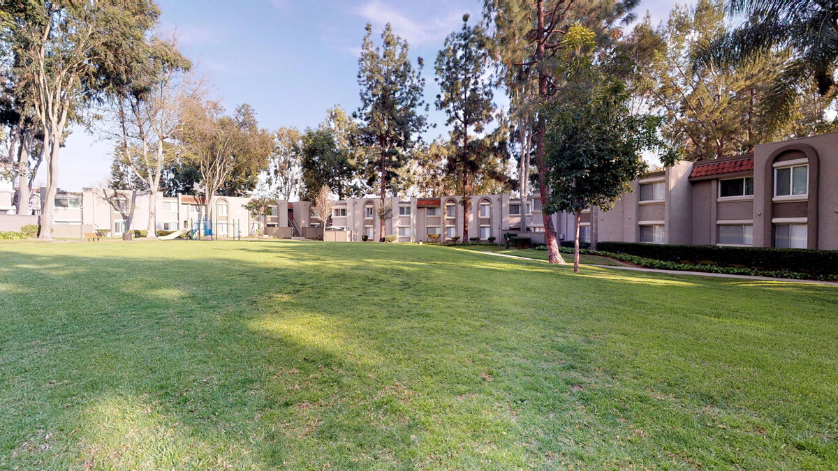 Mountain View Apartments Image 17