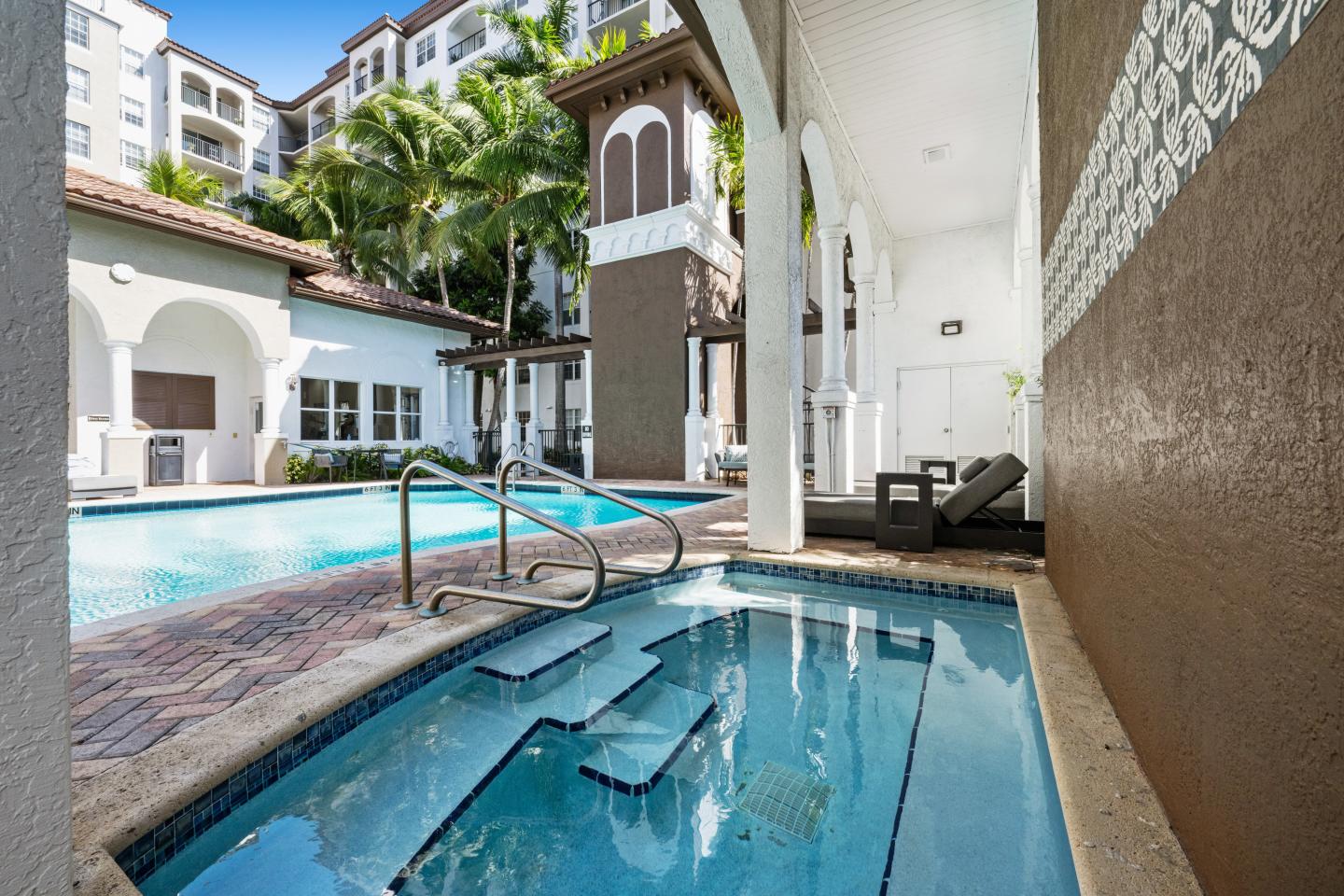 10X Mizner Park Image 5