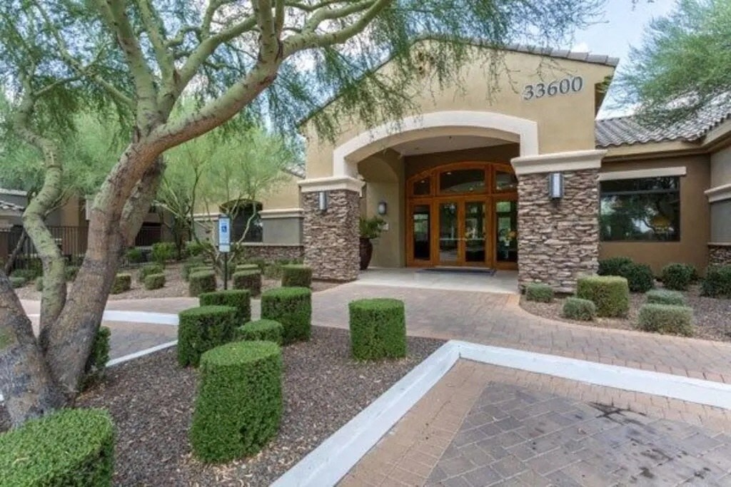 Canyon Crossroads Image 16