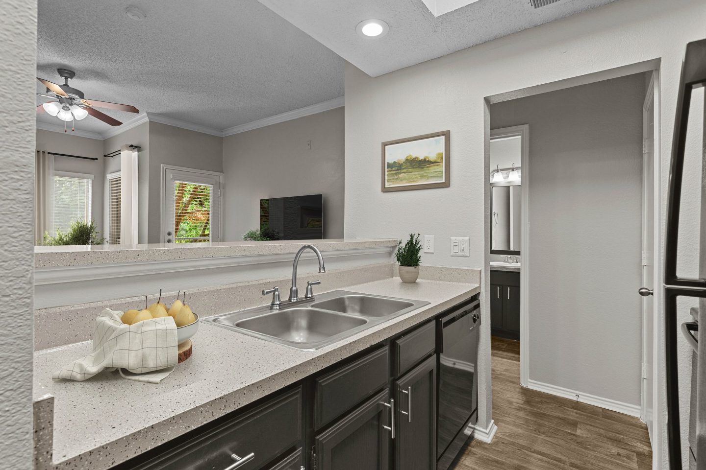 Woodchase Apartments Image 8