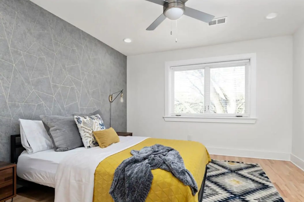 1136 Crescent Ave Image 3