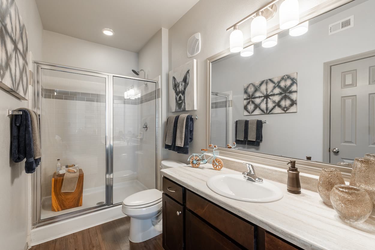 Cortland Sugar Land Image 11