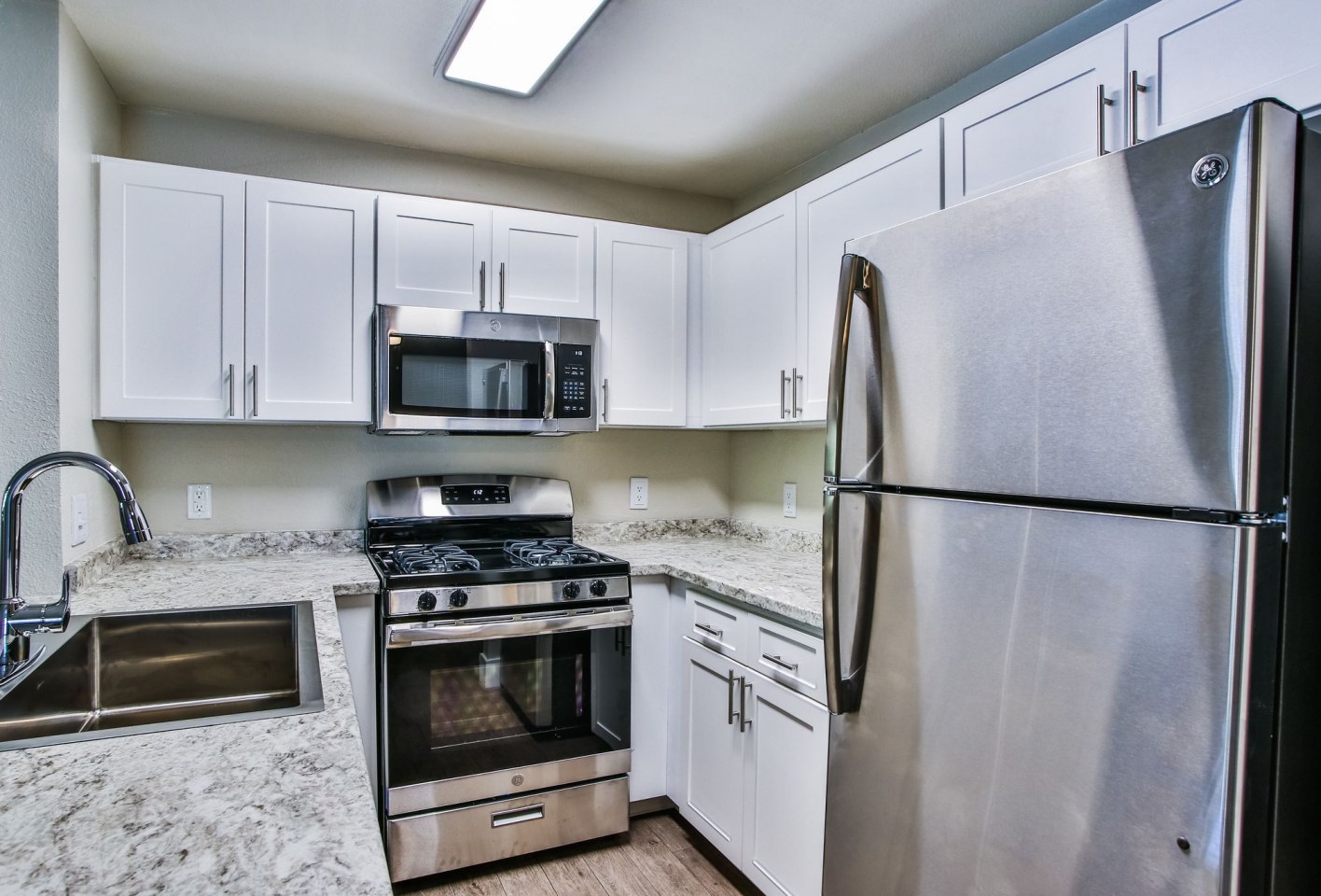 The Lido Apartments - Senior Living Image 17