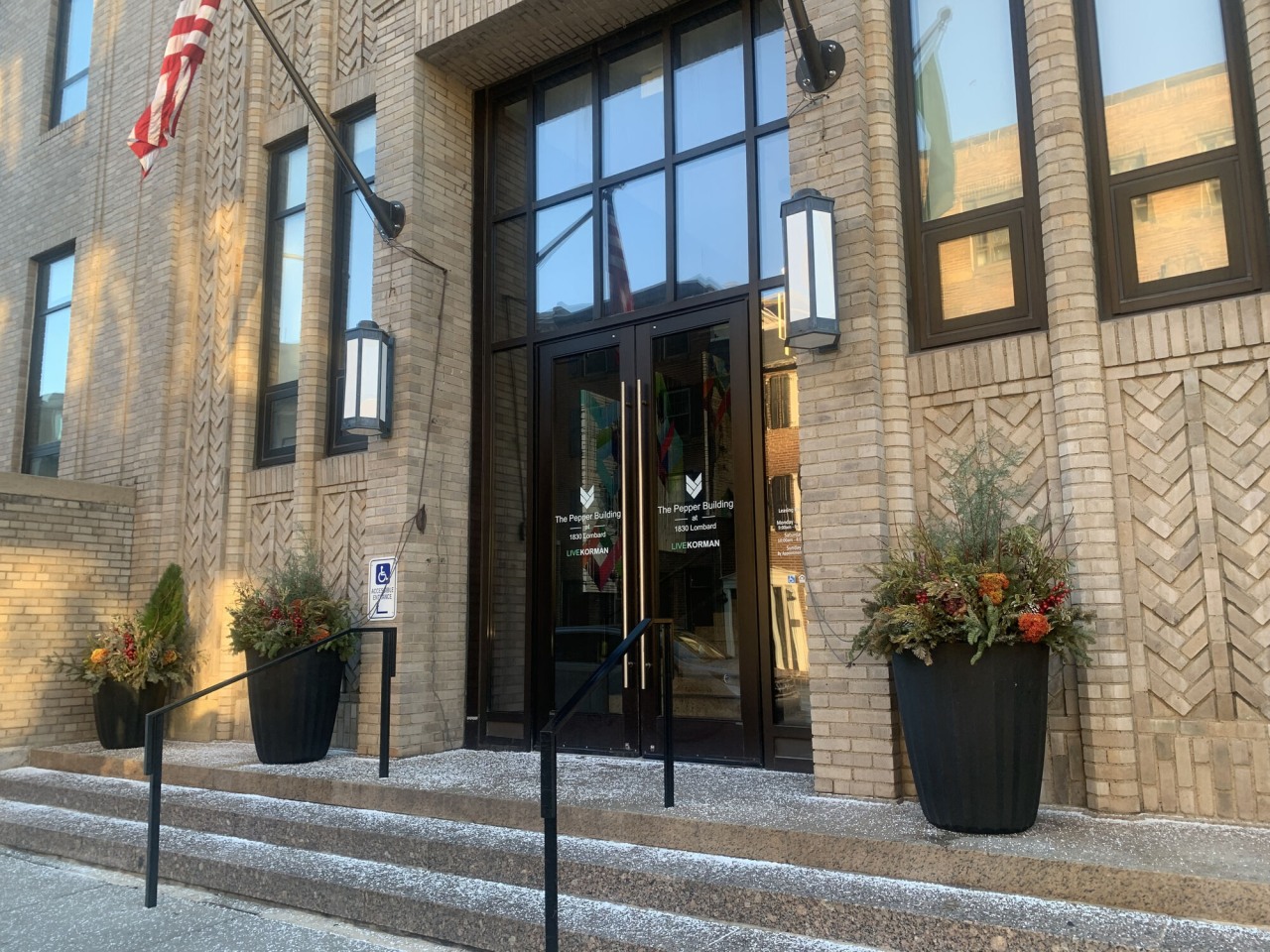 1830 Lombard Street Image 12