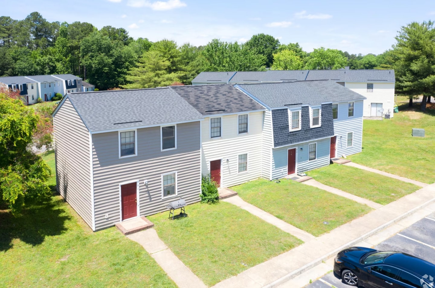 Canterbury Townhomes Image 4