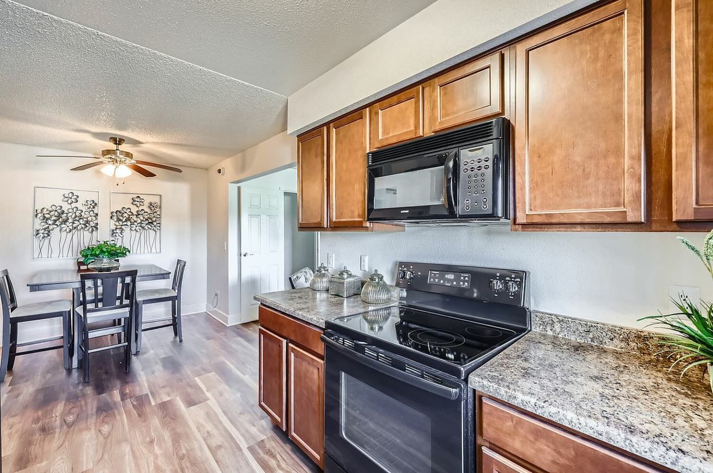 Cobblestone Ridge Image 8