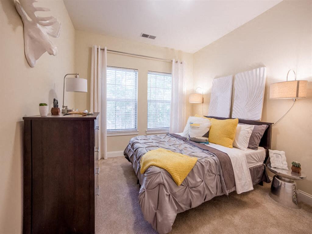 Monon Living Image 42