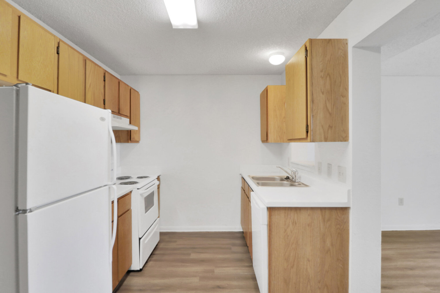SouthWind Place Apartments Image 8