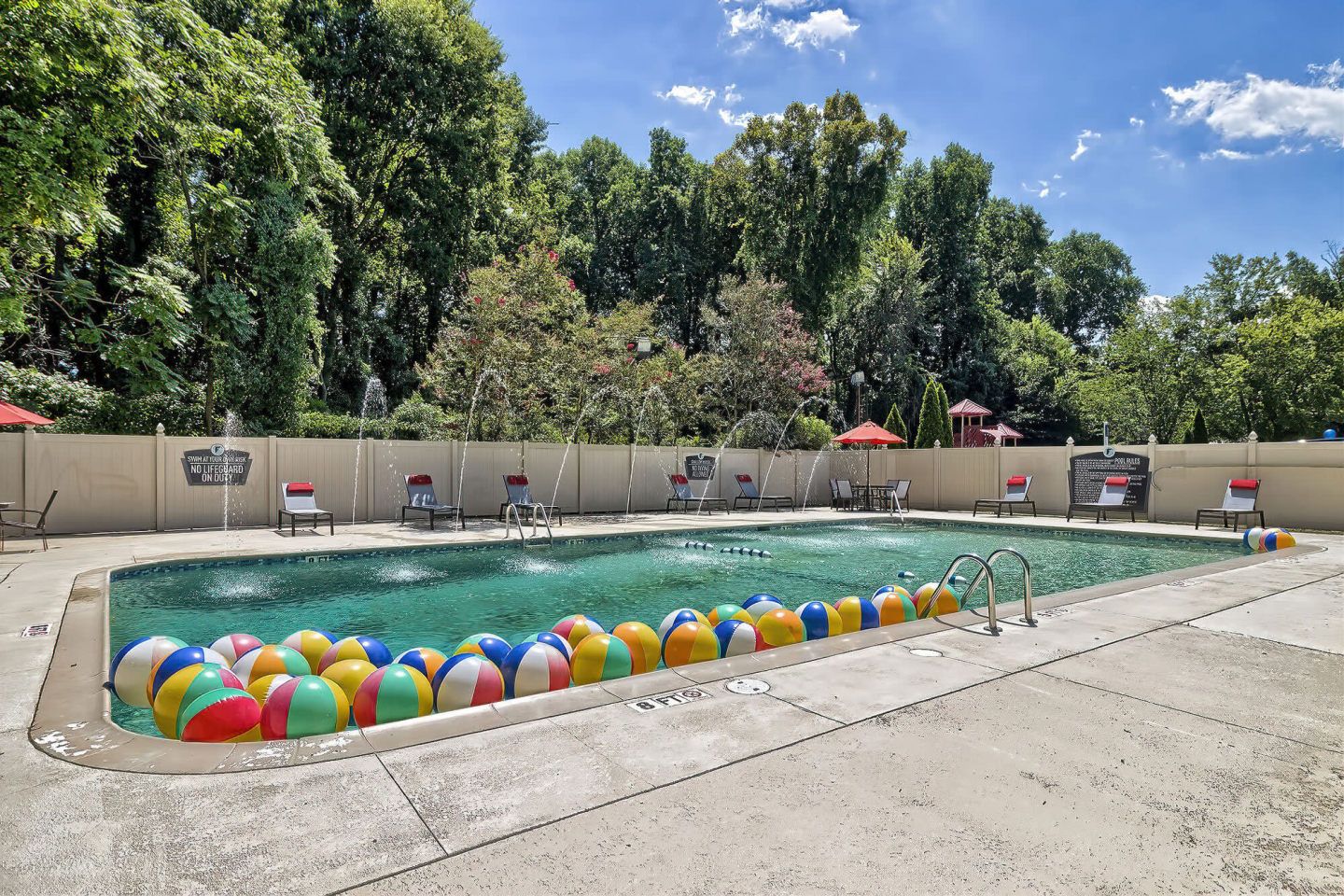 The Farrington Apartment Homes Image 31