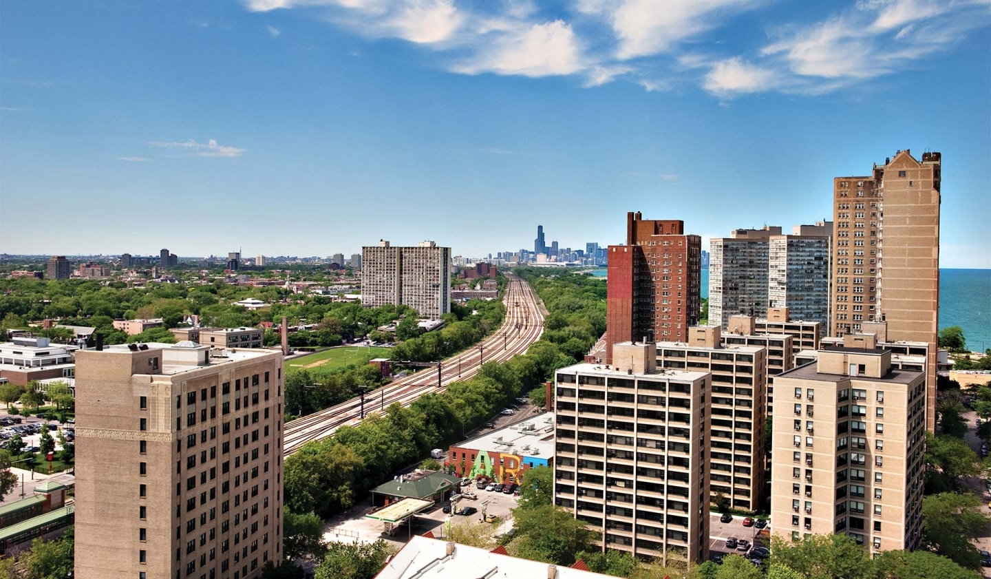 Hyde Park Tower Apartments Image 17