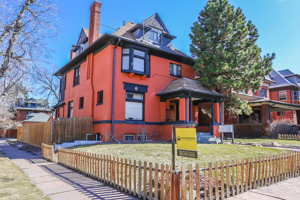 872 N Clarkson Image 7