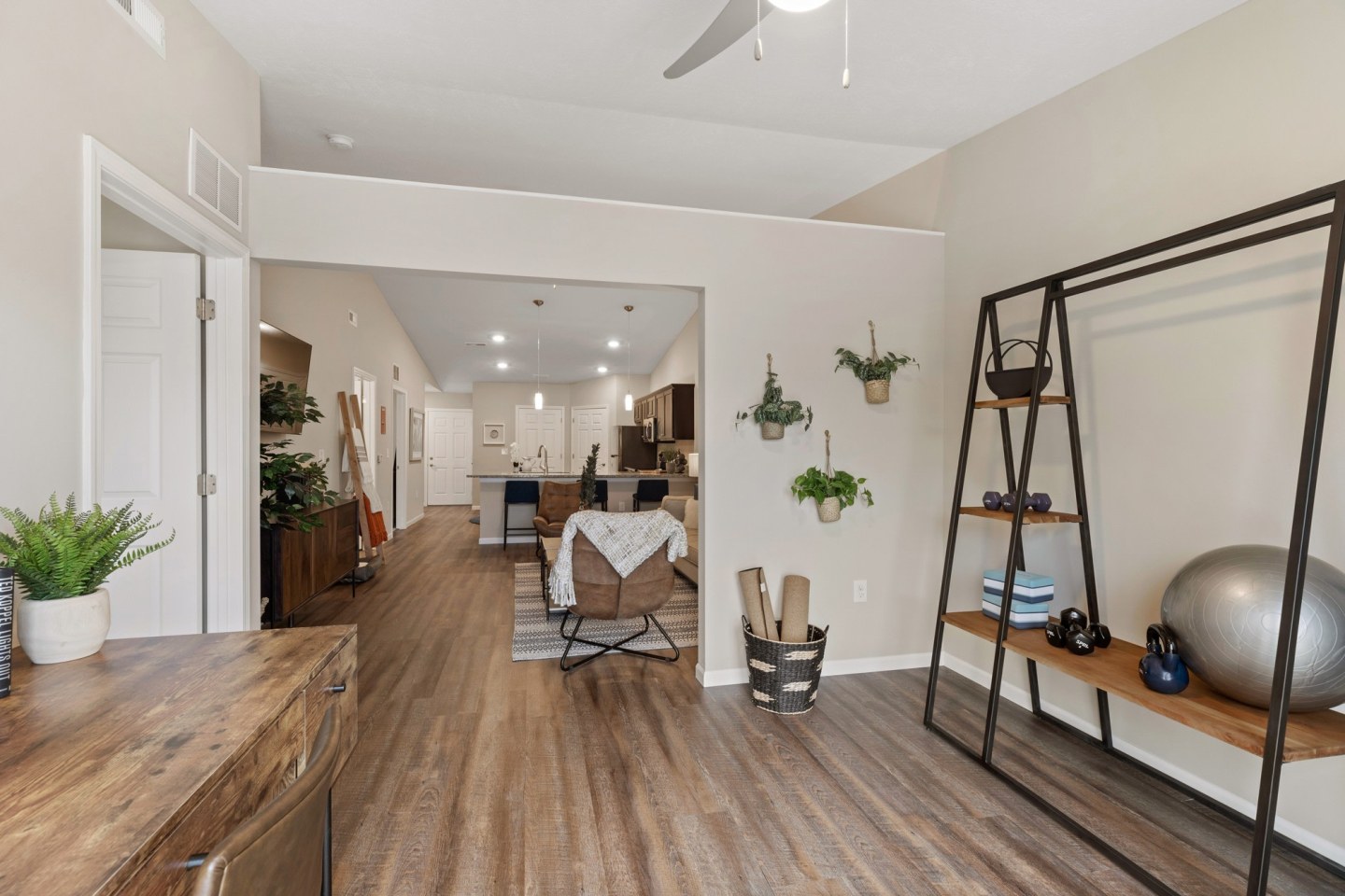 Redwood Norwalk Image 5