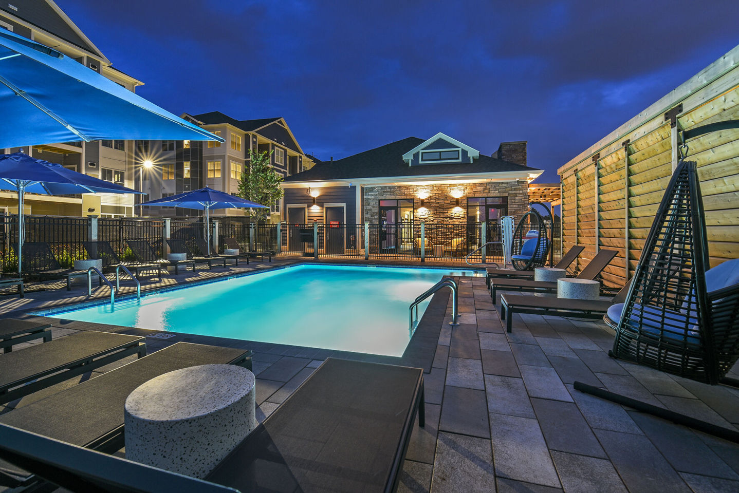 J Woburn Heights Image 25