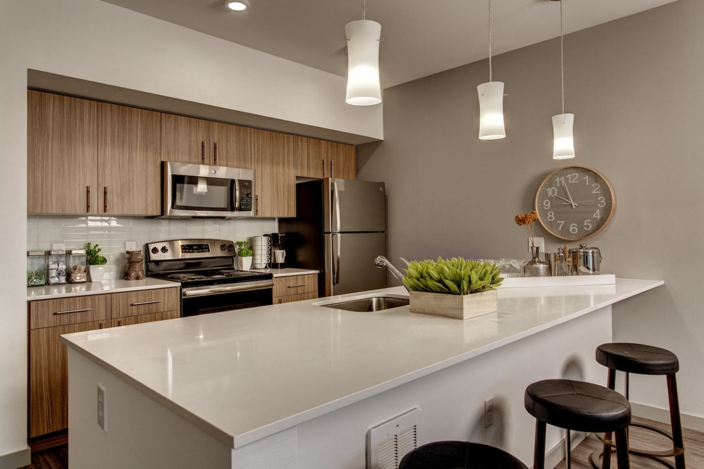 SAMM Apartments Image 1