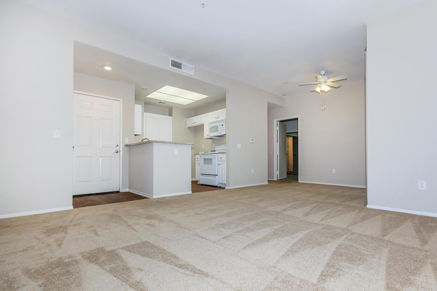 Wood Canyon Villa Apartment Homes Image 37