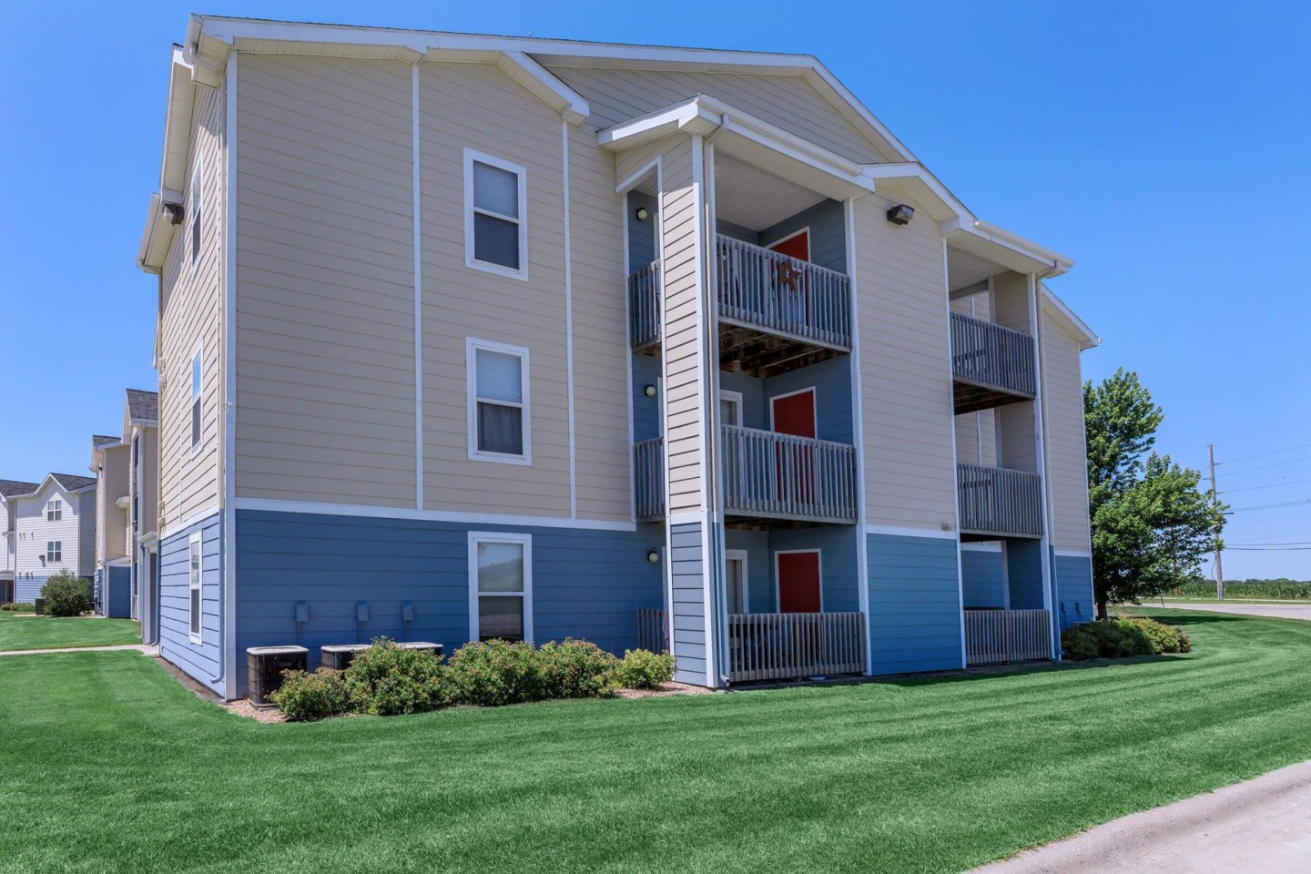Sunridge Apartments Image 1