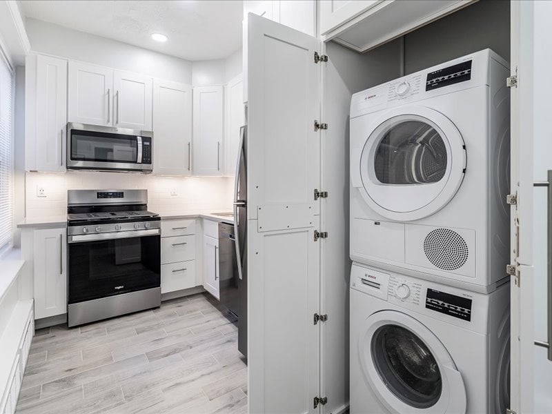 510 Millburn Avenue Apts Image 1
