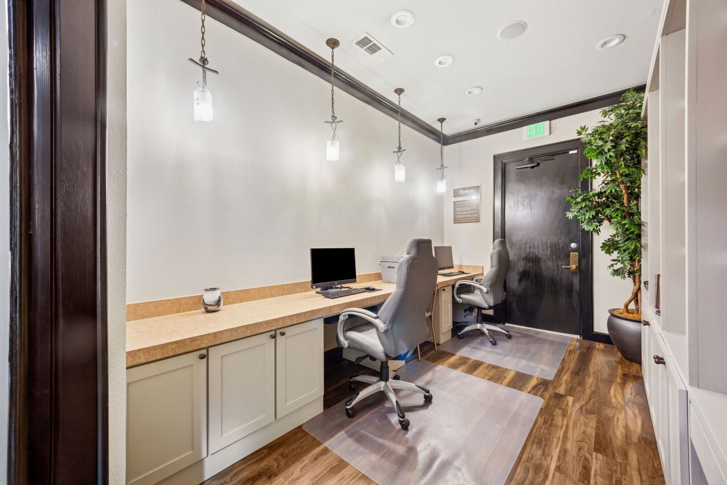 The Residences at Holland Lake Image 44