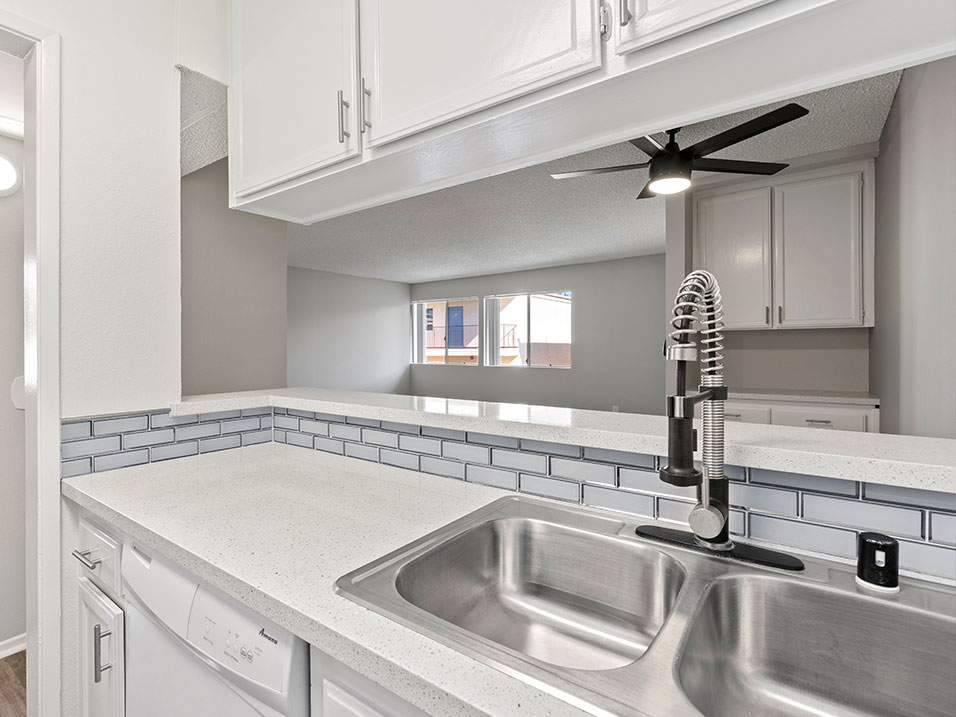 Riverbridge Apartments Image 2