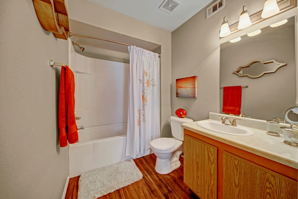 Summit Point Apartments Image 7