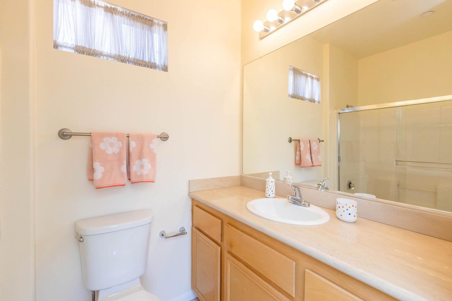 Colony Townhomes Image 36