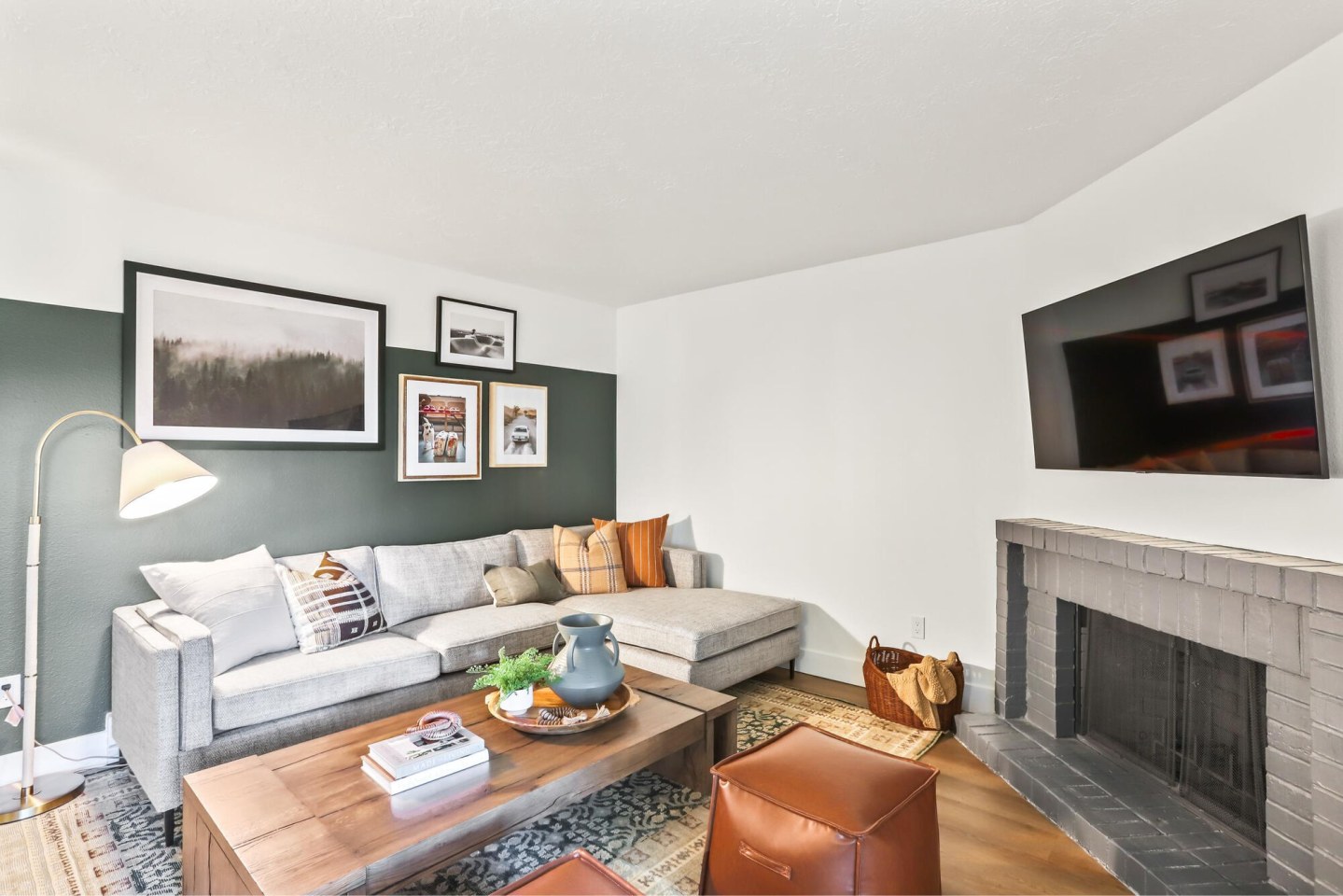 Silver Oak Apartments Image 1