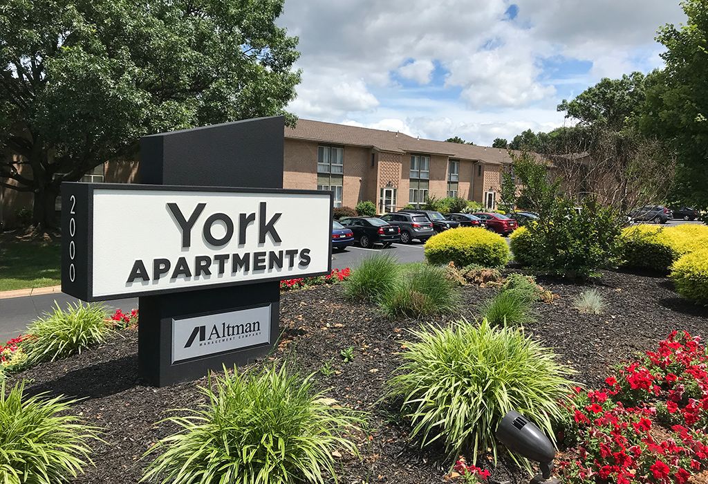 York Apartments Image 1