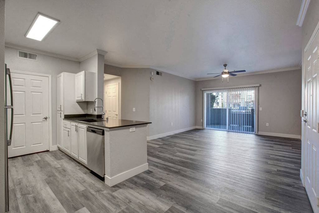 Broadleaf Apartments Image 32