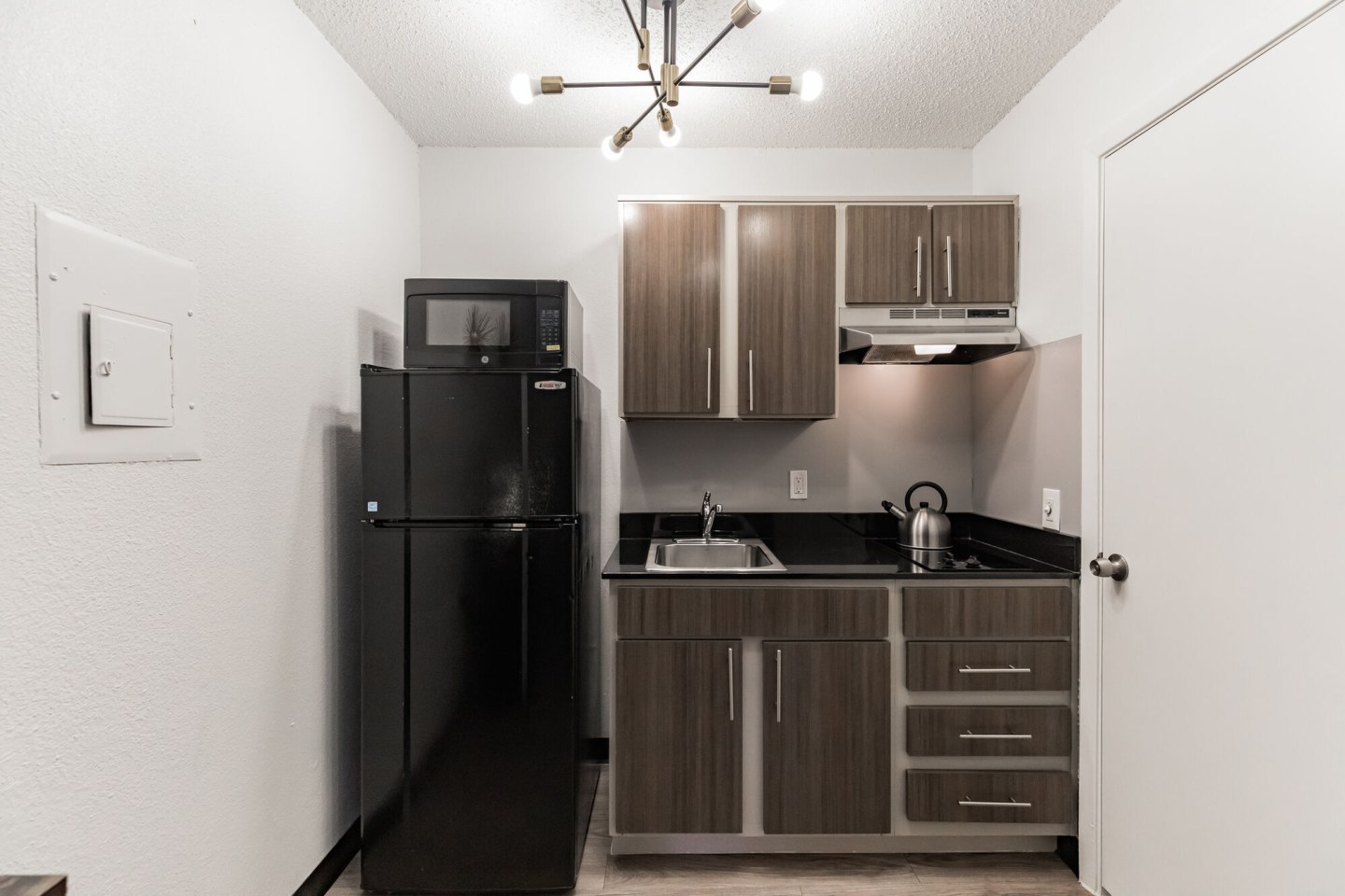 The Reveal at Rye Apartments Image 9
