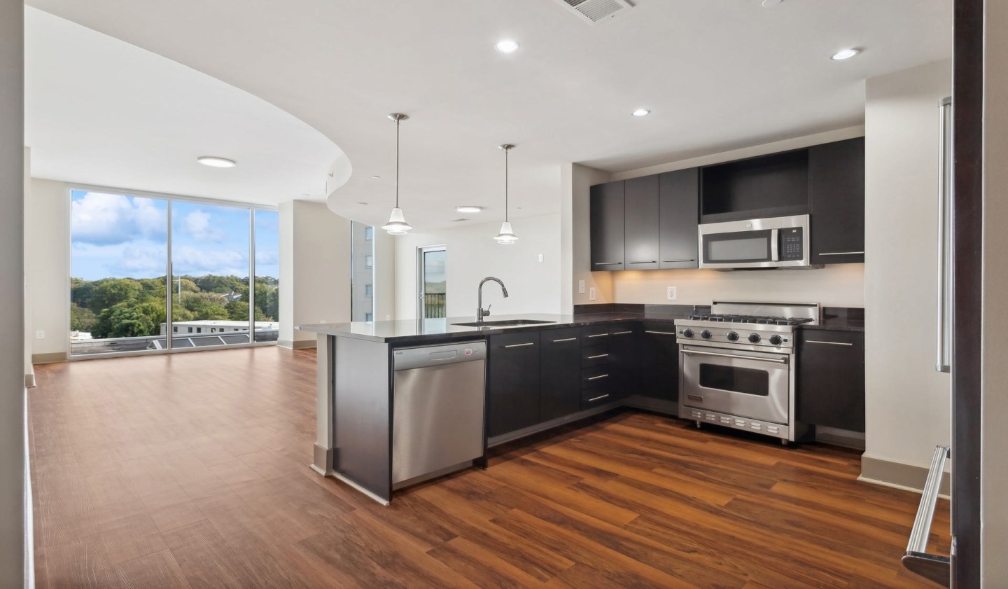 Mezzo Apartment Homes Image 6