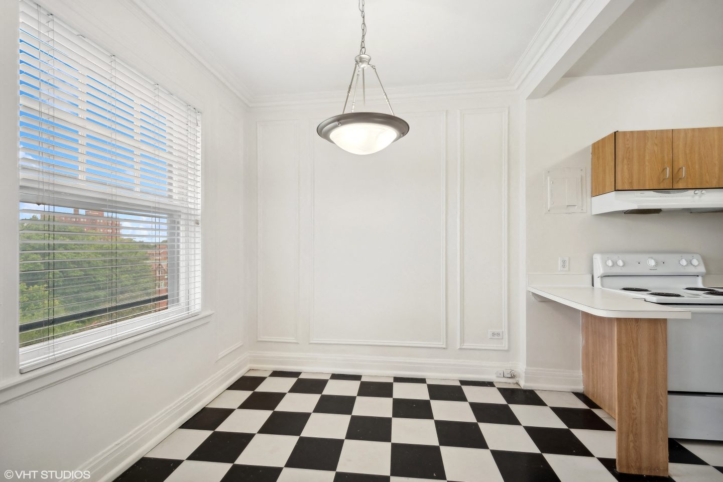 CWE Apartments Image 13