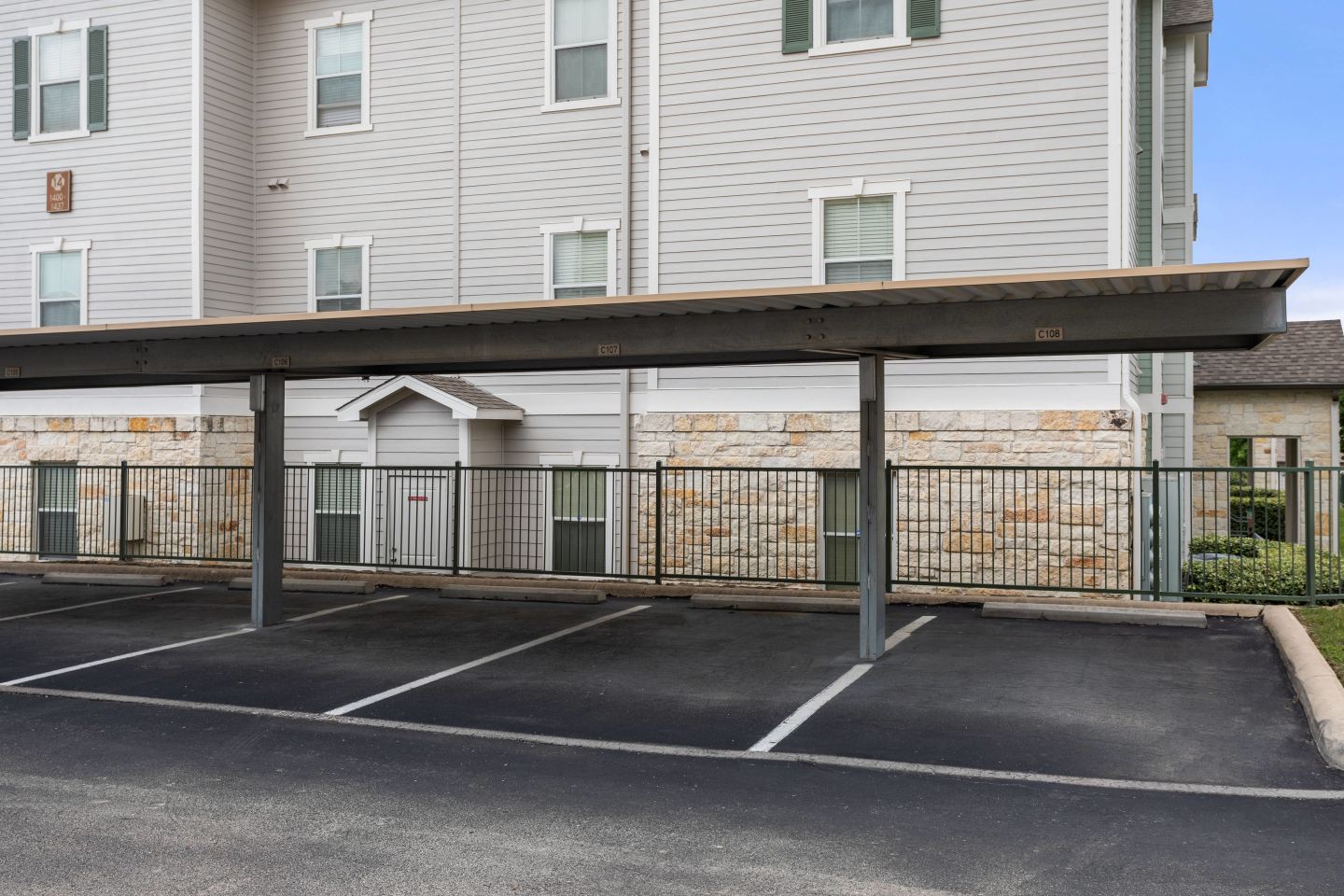 West Oaks Image 25