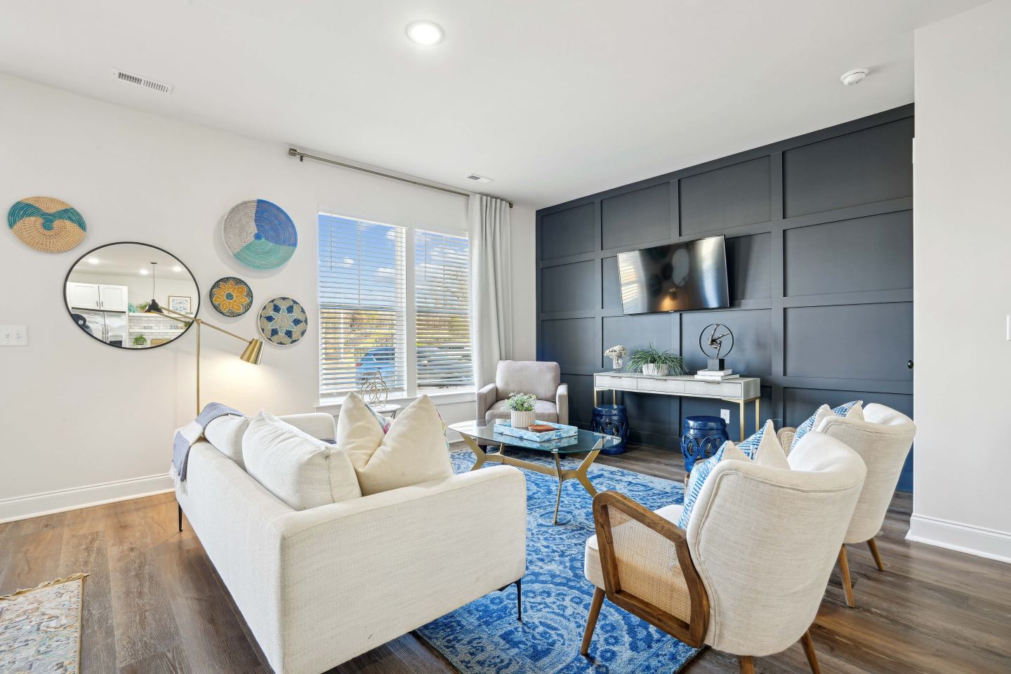 Blu South Townhomes Image 22