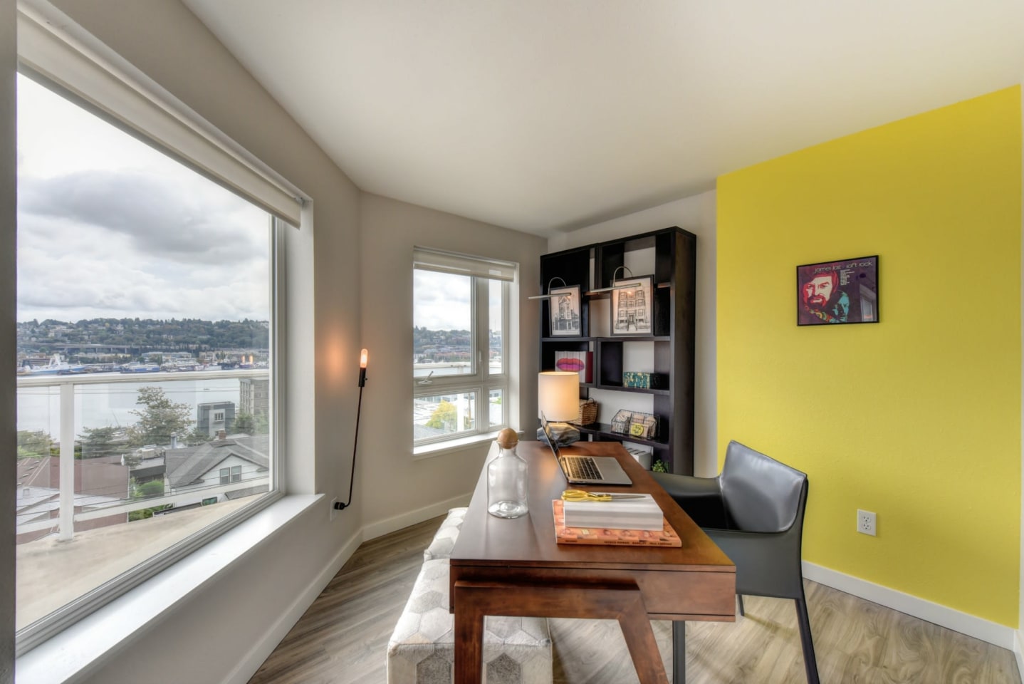 Summit at Lake Union Image 13