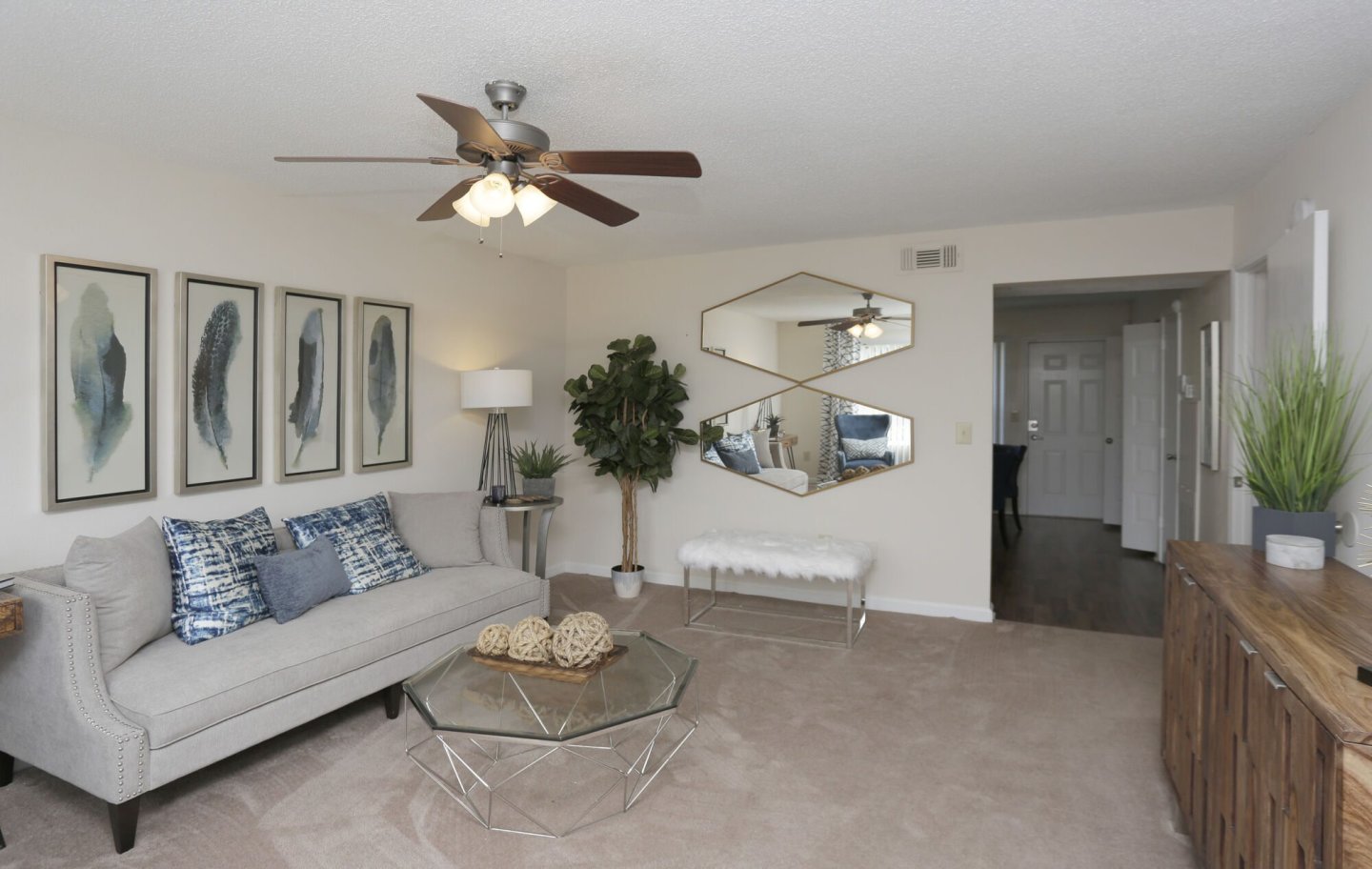 Acasa River Crest Image 16